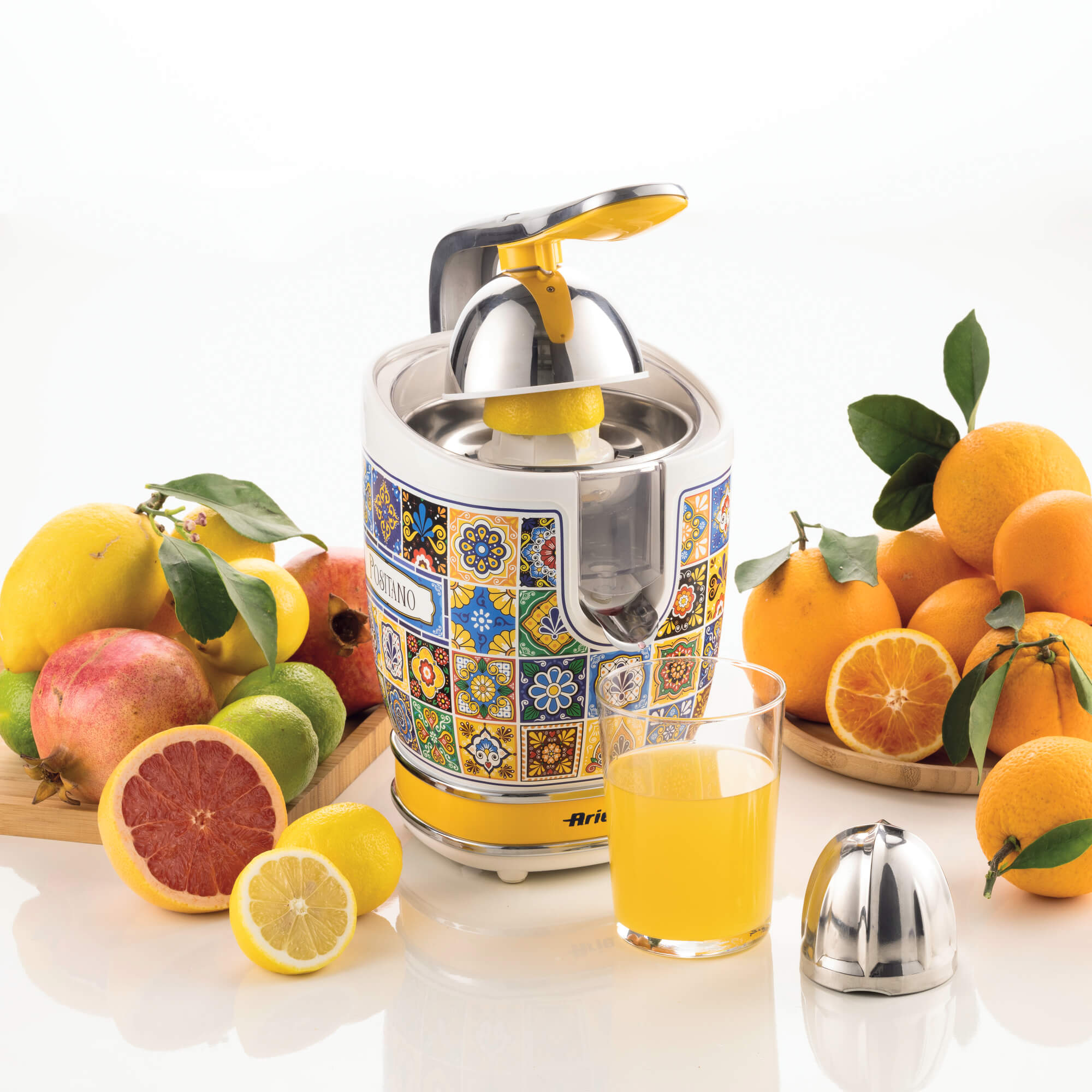 Цитрус преса Ariete JUICER Vintage Positano, 85 W, 2 шишарки (за големи и малки плодове), Тих мотор 3 Цитрус преса Ariete JUICER Vintage Positano, 85 W, 2 шишарки (за големи и малки плодове), Тих мотор - Image 3
