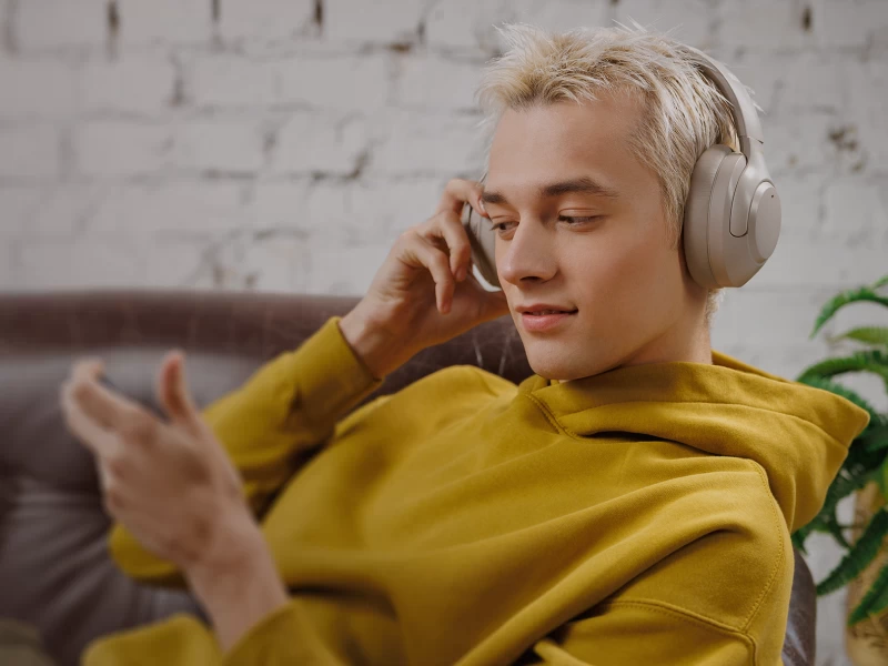Слушалки тип Over-ear CANYON OnRiff 6 ANC, Bluetooth 5.3, Активно шумопотискане (ANC), Възпроизвеждане до 25 ч, Жична и безжична връзка, Bluetooth Multipoint за 2 устройства, Сгъваеми, Сив 9 Over-ear слушалки CANYON OnRiff 6 ANC